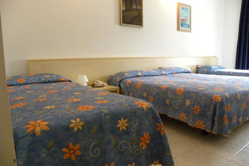 Hotel Santa Cruz Lignano Sabbiadoro Room photo